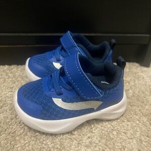 Athletic works toddler shoes size 3
